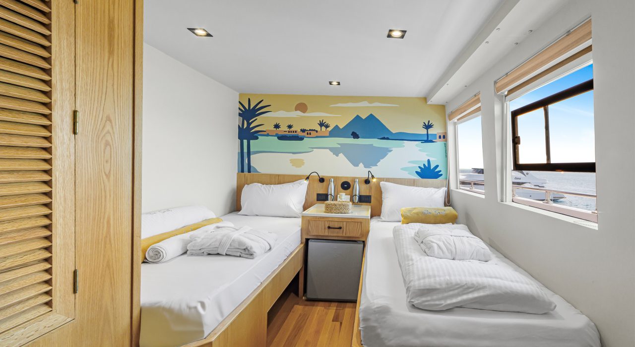 Cabin 4 Egypt Lovers